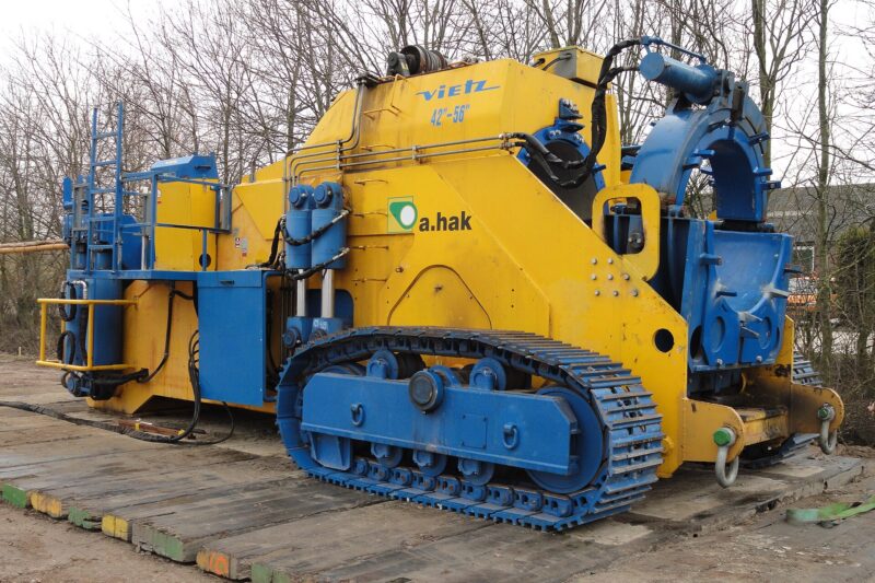 Large pipeline pipe-bending machine seen from a different angle